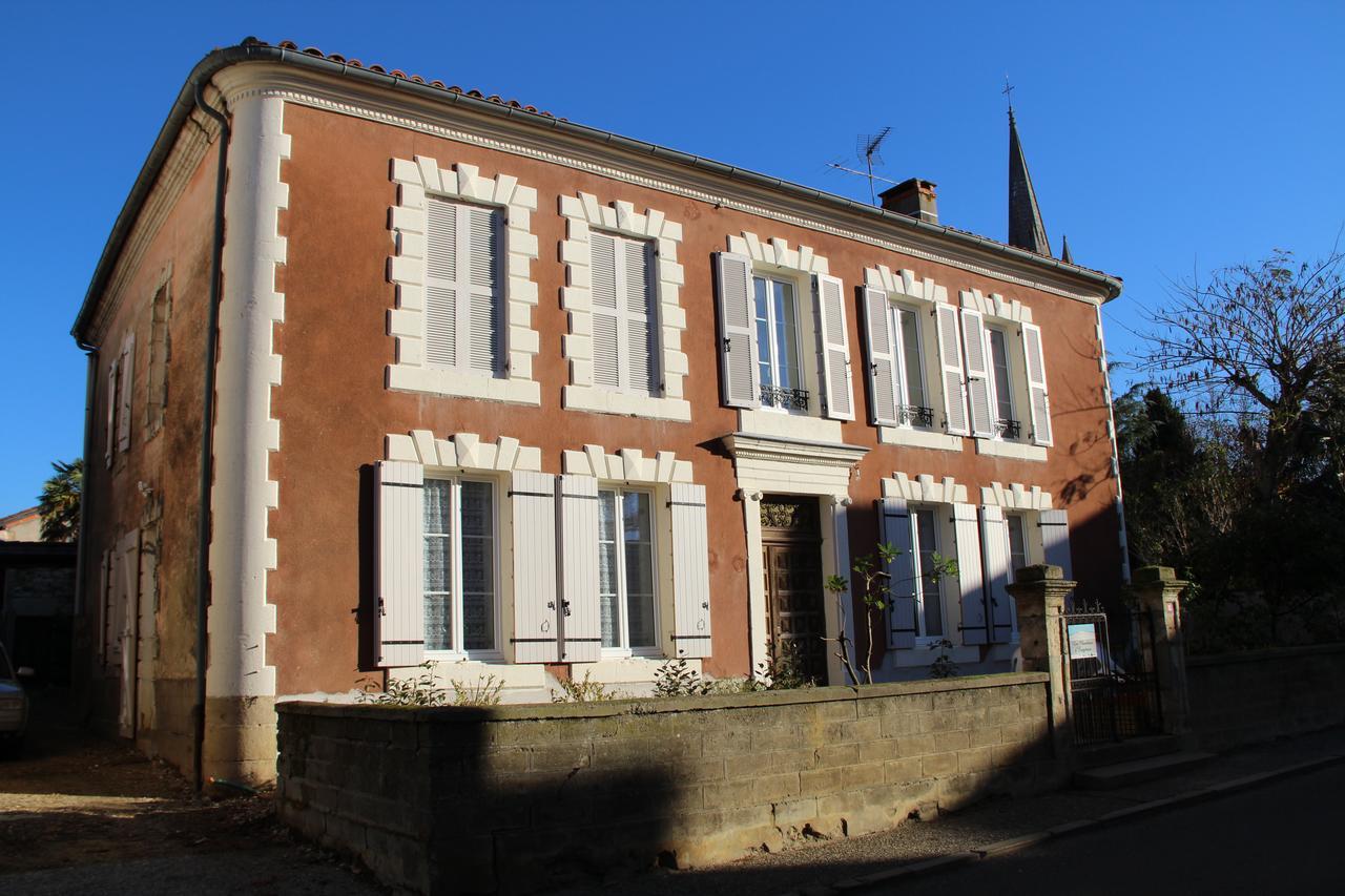 Les Chambres D'Eugenie Poyanne Exterior foto